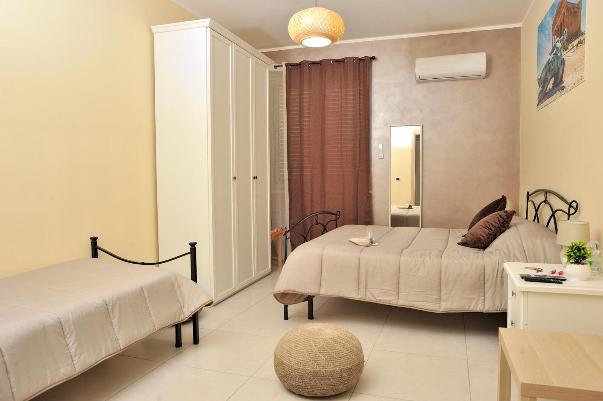 Elsa Cori Me Hotel Favara Bagian luar foto